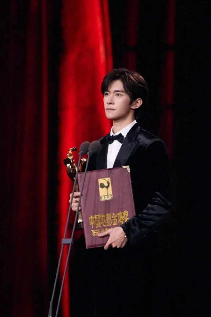 点击图片看原样大小图片