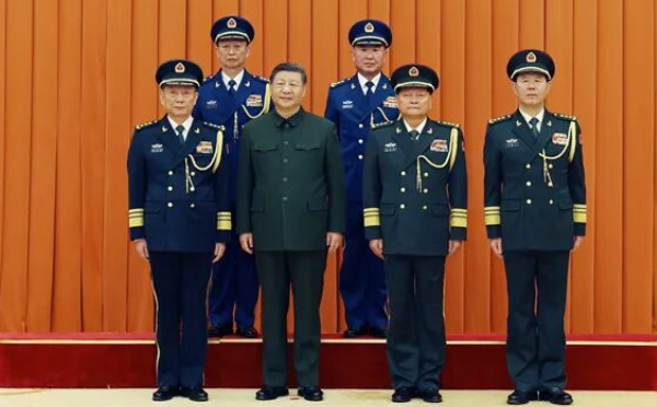 中央军委举行晋升上将军衔仪式 | 八阕