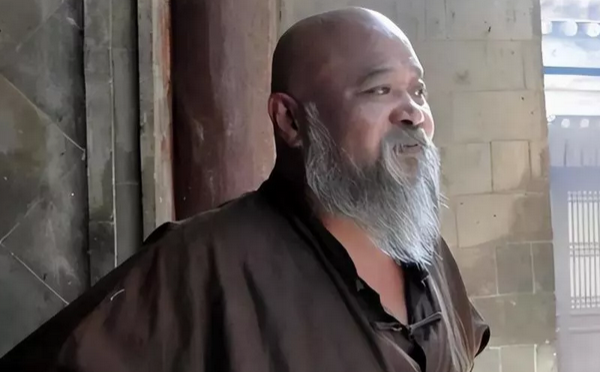 演员李琦烟酒不断，如今怎样了？