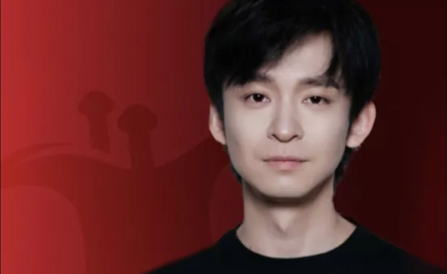 自己都没拿过奖，坐在评审团位置不心虚吗？ | 八阕