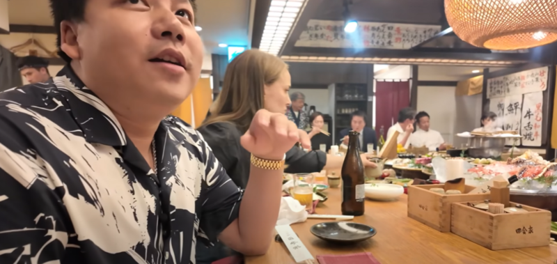 点击图片看原样大小图片
