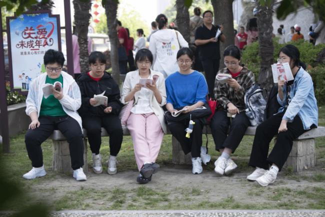 点击图片看原样大小图片