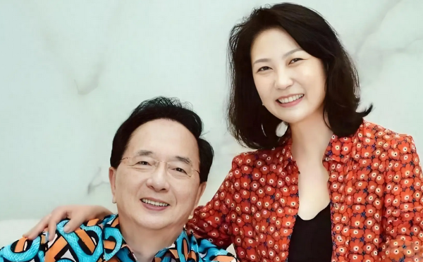 作曲家陈钢与“歌仙”父亲的音乐传奇 | 八阕