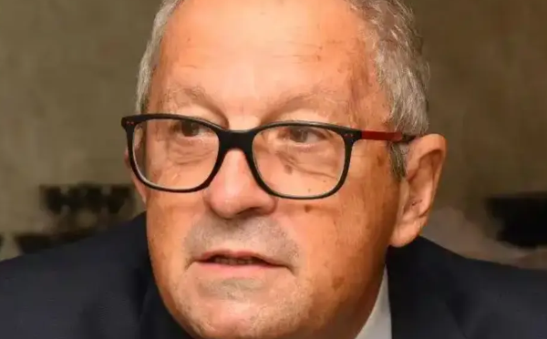 Joseph Sifakis：AI可以进化，超越不了人类