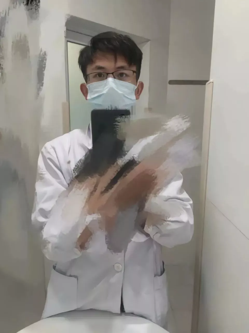 点击图片看原样大小图片