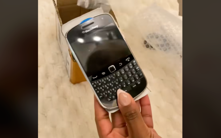点击图片看原样大小图片
