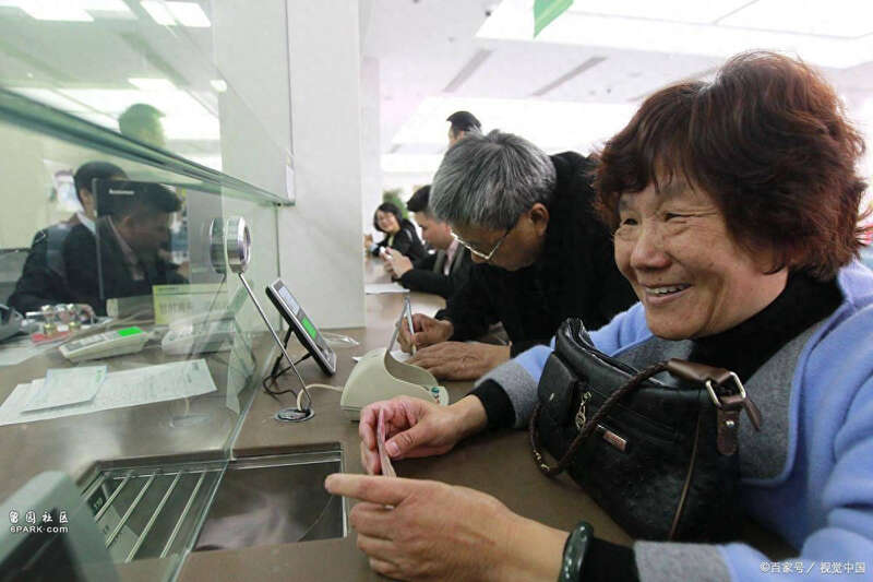 点击图片看原样大小图片