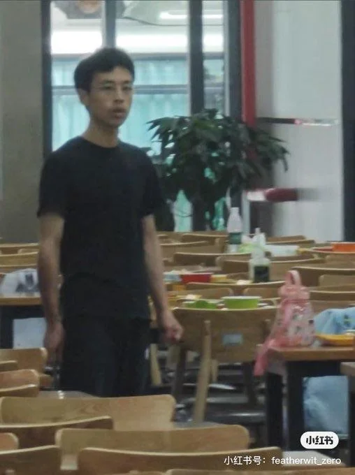 点击图片看原样大小图片