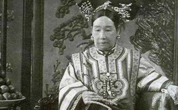 这三大罪人，让中国倒退了数百年
