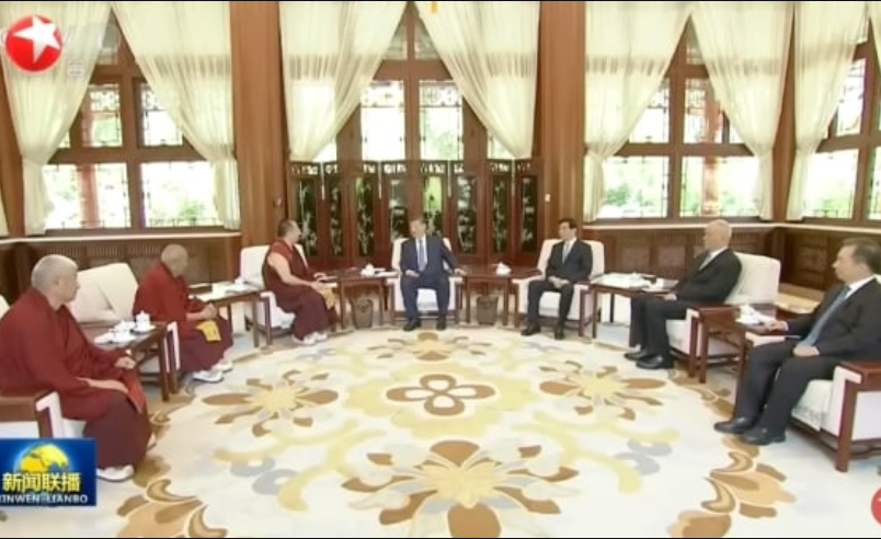 新常委方案获共识，习近平配合“演戏”
