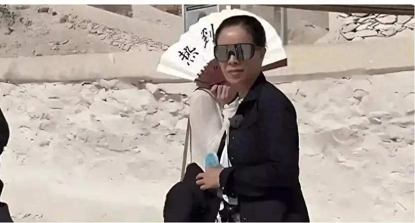 点击图片看原样大小图片