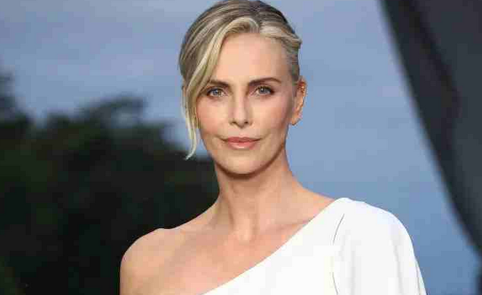Charlize Theron留下难忘的一夜情