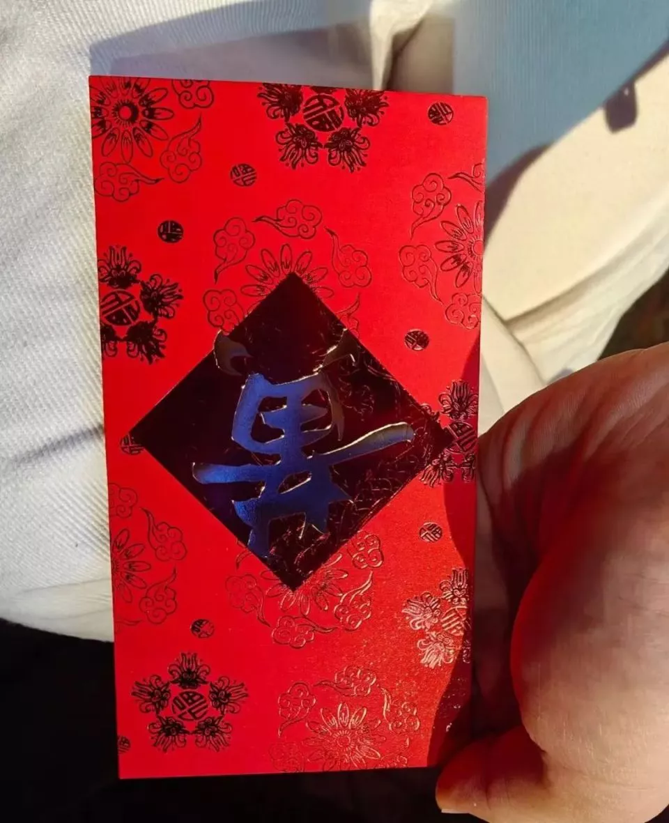 点击图片看原样大小图片
