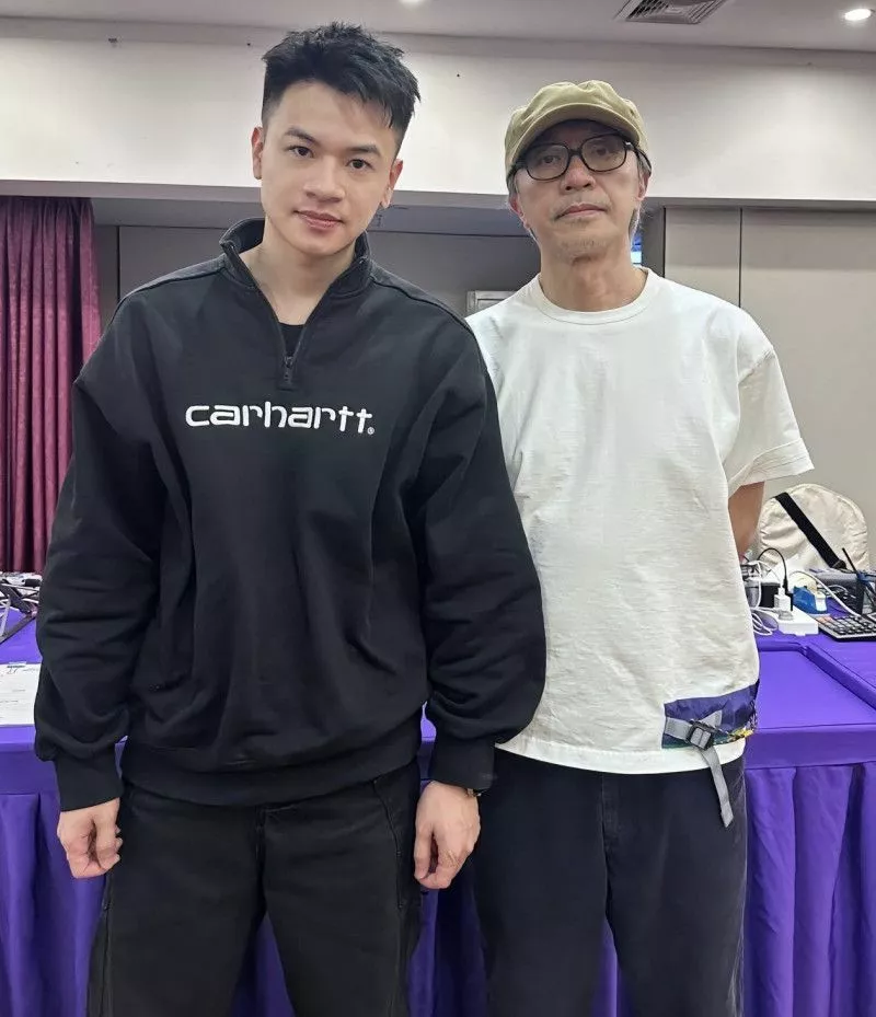 点击图片看原样大小图片