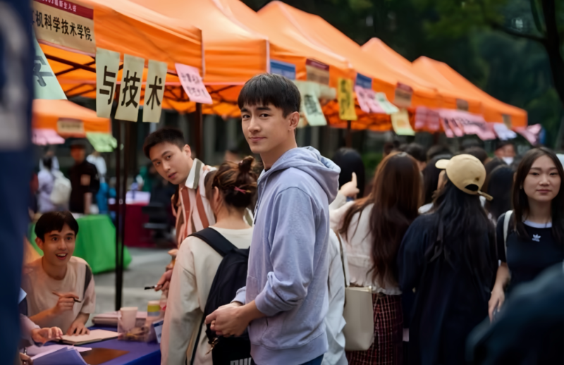 点击图片看原样大小图片