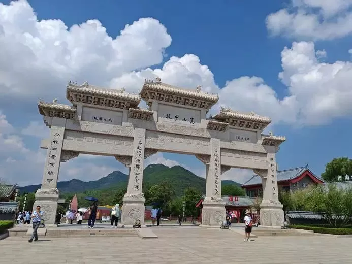 点击图片看原样大小图片