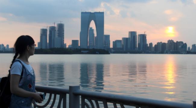 点击图片看原样大小图片