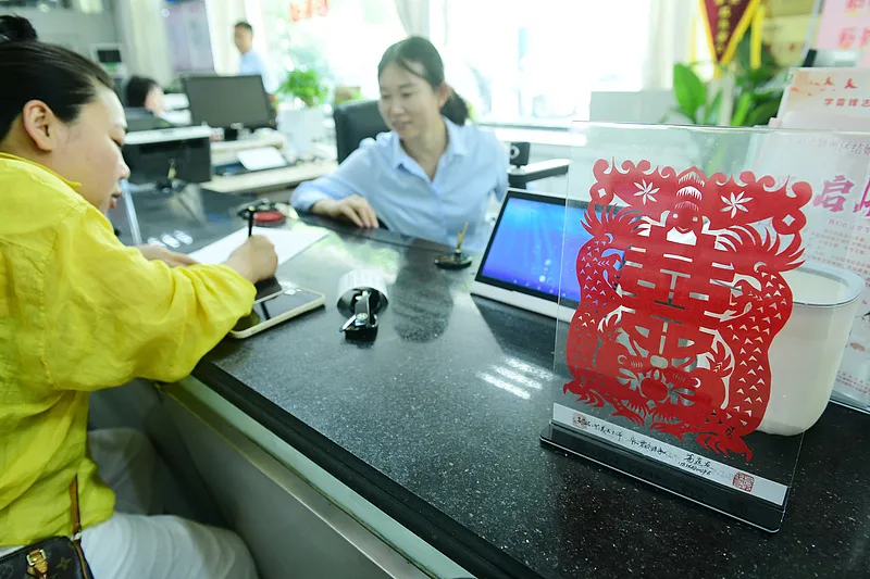 点击图片看原样大小图片