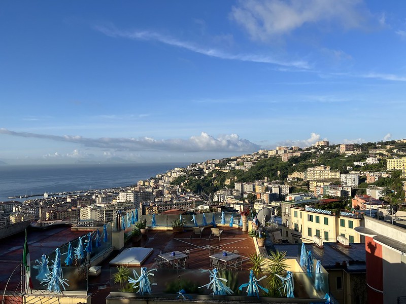 点击图片看原样大小图片