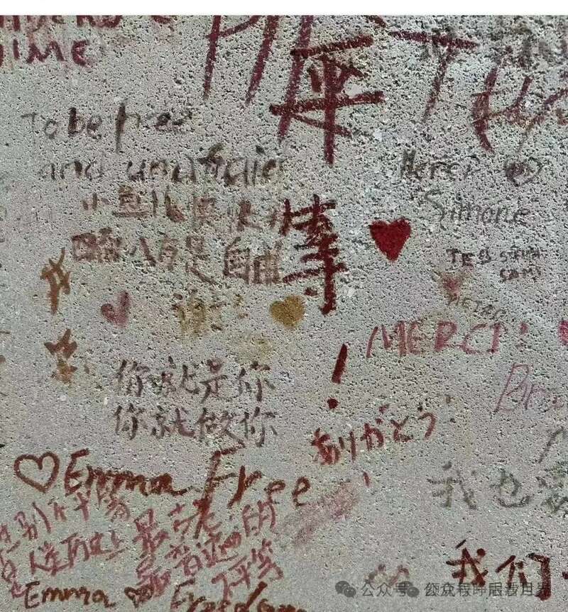 点击图片看原样大小图片