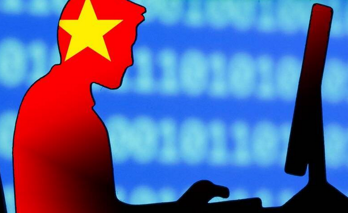 窃取华为芯片技术,14人被判刑 | 八阕