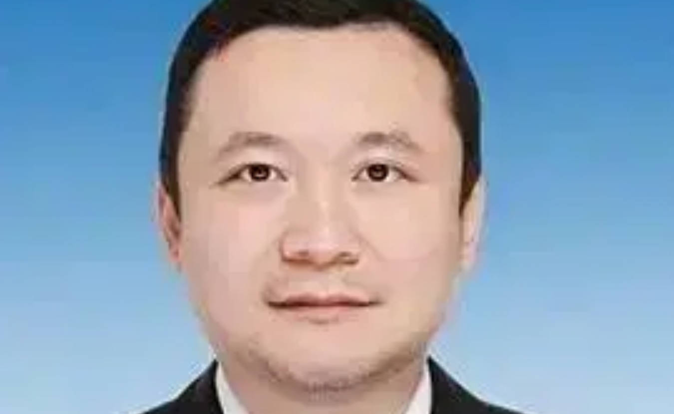 北大副校长任羽中投案,曾是四川省状元 | 八阕
