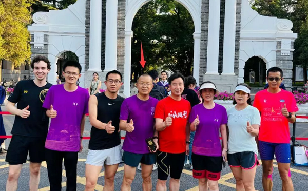 51岁清华晨跑队刘小平去世