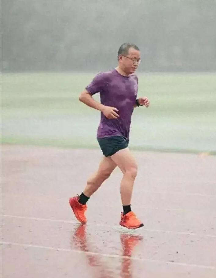 点击图片看原样大小图片