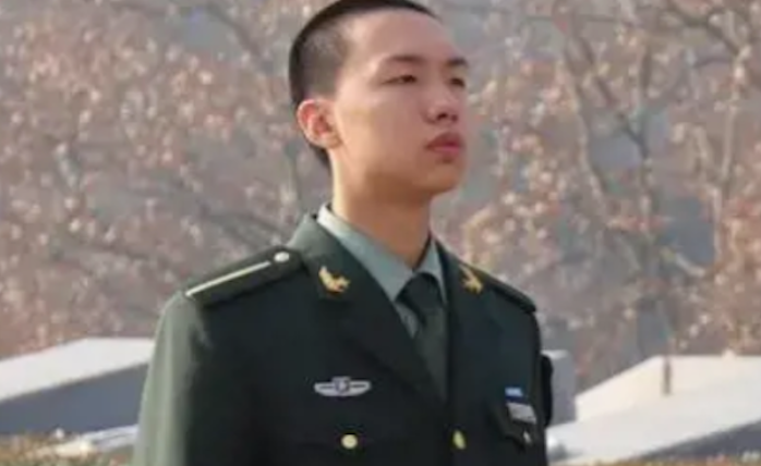 毛主席唯一曾孙：将忠诚刻进基因