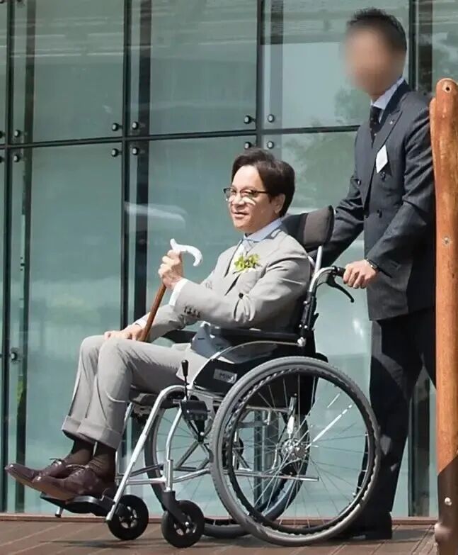 点击图片看原样大小图片