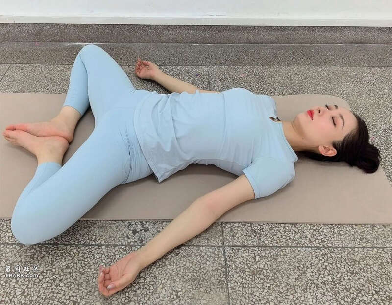 点击图片看原样大小图片