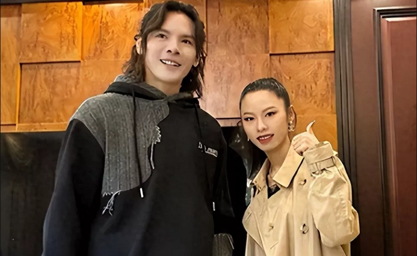 向佐被爆出轨澳门CoCo姐 | 八阕