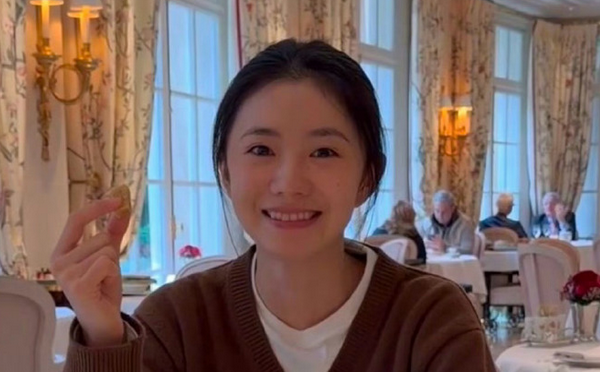 刘浩存赵今麦李庚希素颜引关注