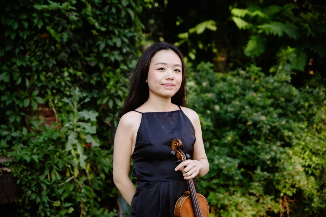 点击图片看原样大小图片