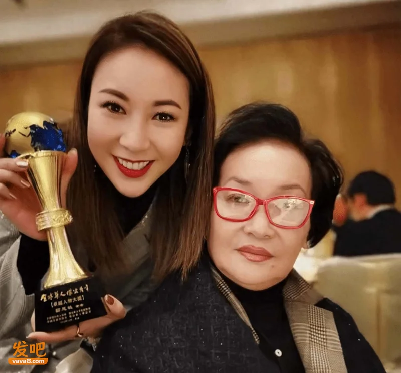 点击图片看原样大小图片
