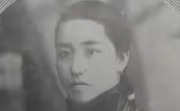 1952年，青岛名妓被公审枪决