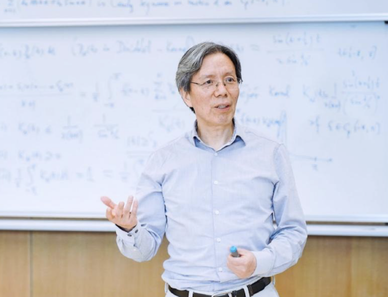 点击图片看原样大小图片