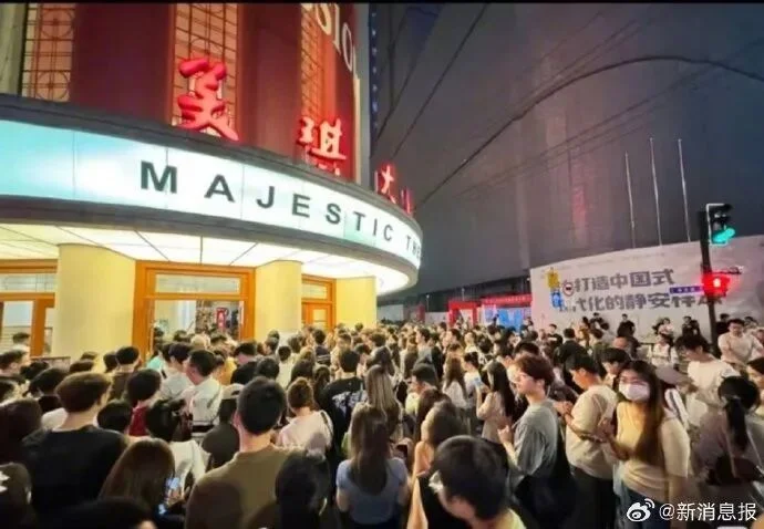 点击图片看原样大小图片