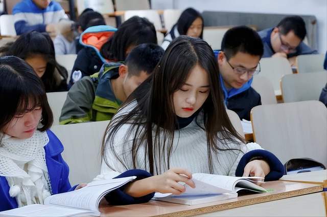 点击图片看原样大小图片