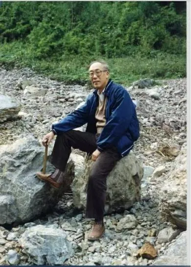 点击图片看原样大小图片