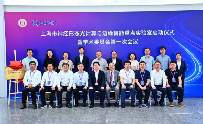 点击图片看原样大小图片