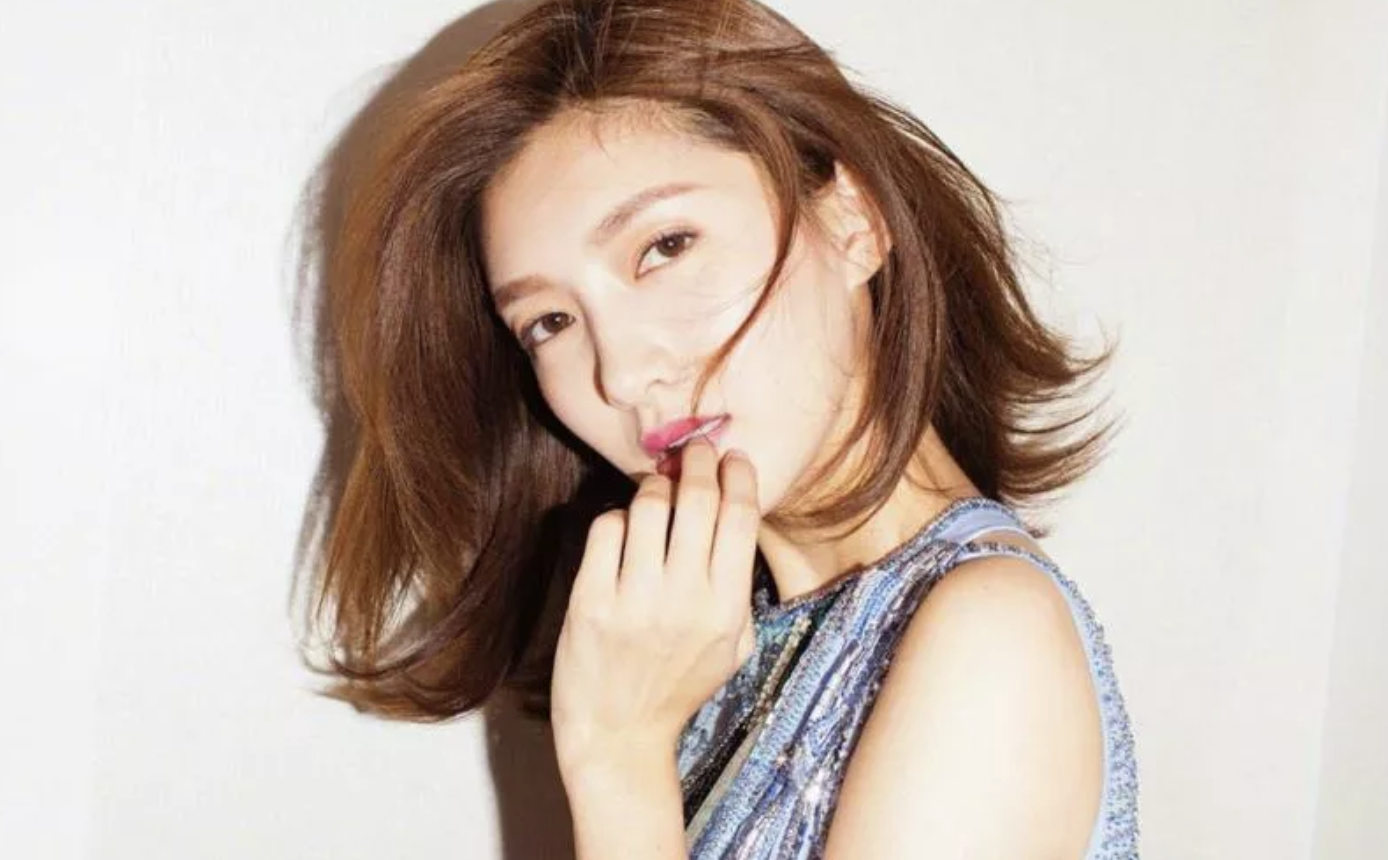 她是胡歌唯一承认的女友，39岁未婚未育
