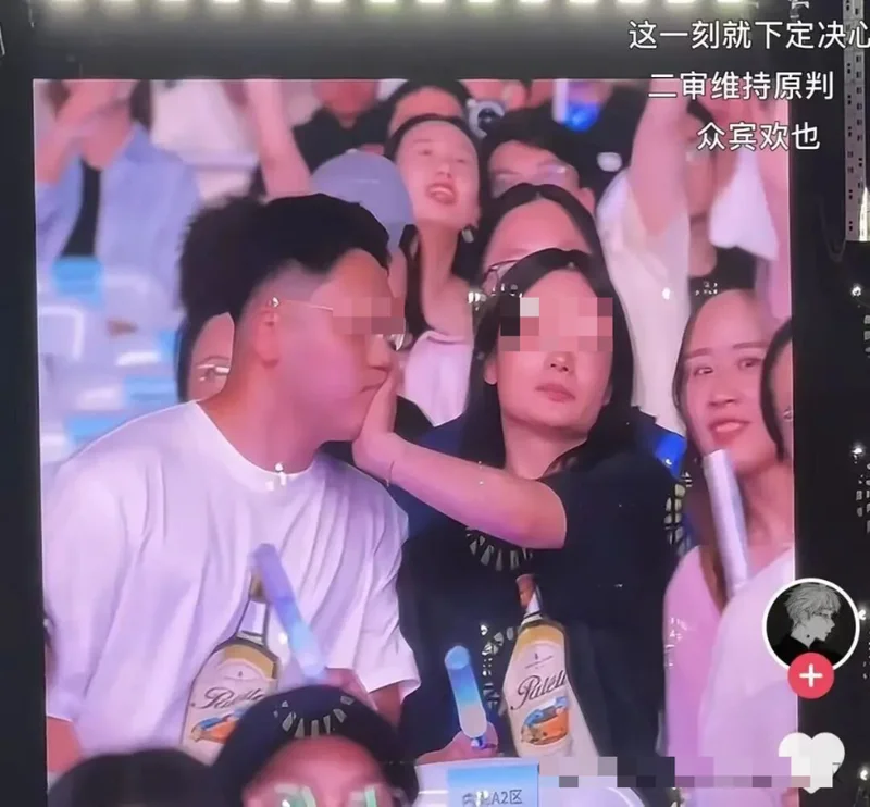 点击图片看原样大小图片