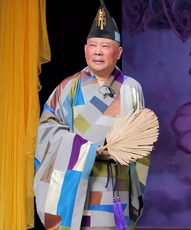 点击图片看原样大小图片