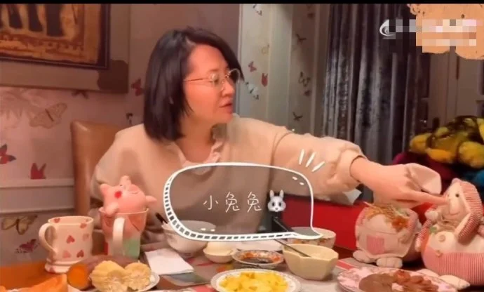 点击图片看原样大小图片