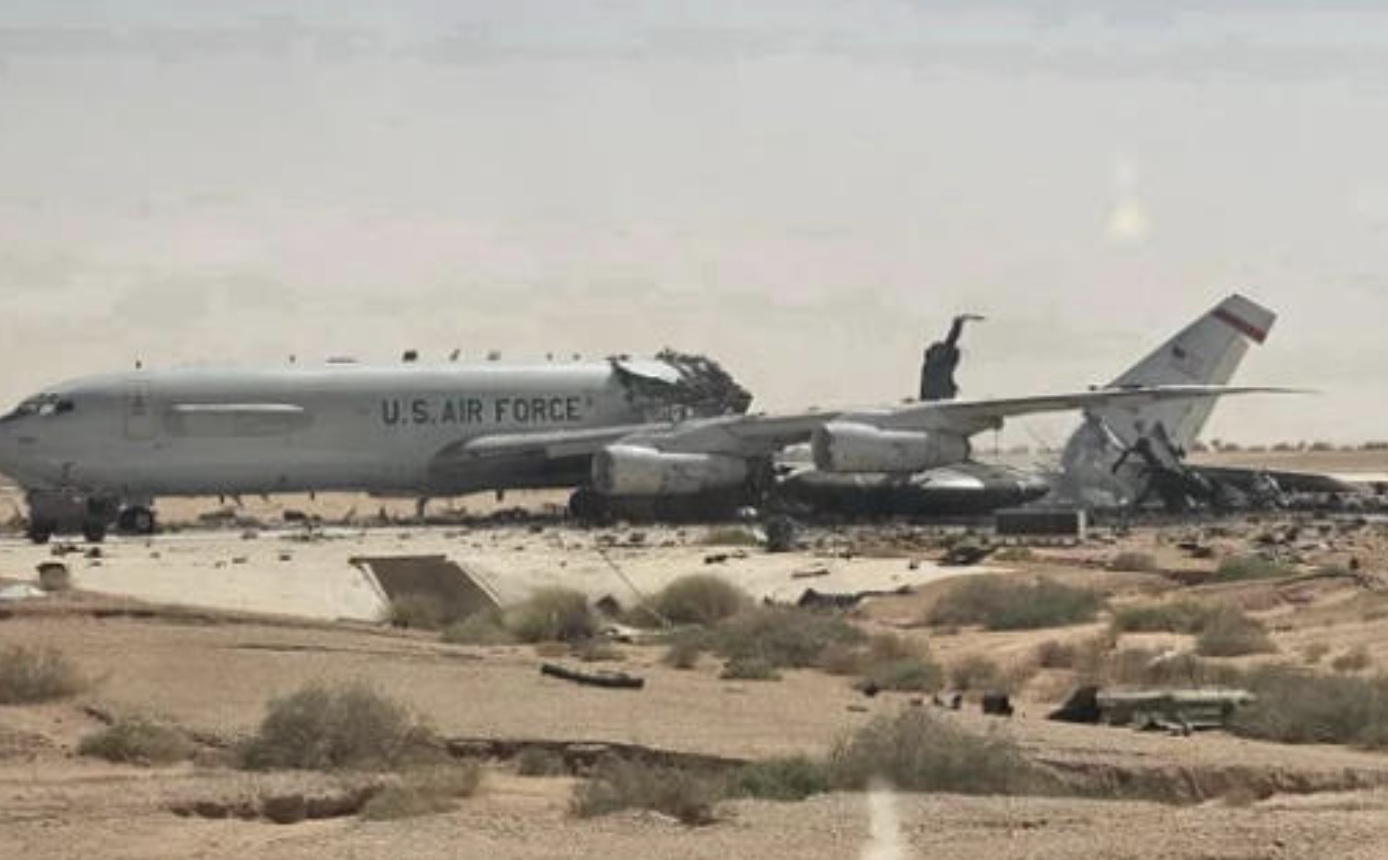 美军基地受损新照片曝光