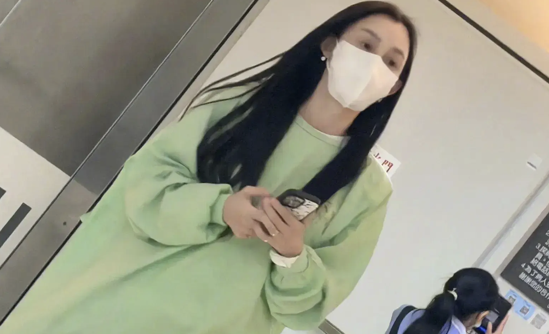 范玮琪满脸憔悴：尚未脱离危险