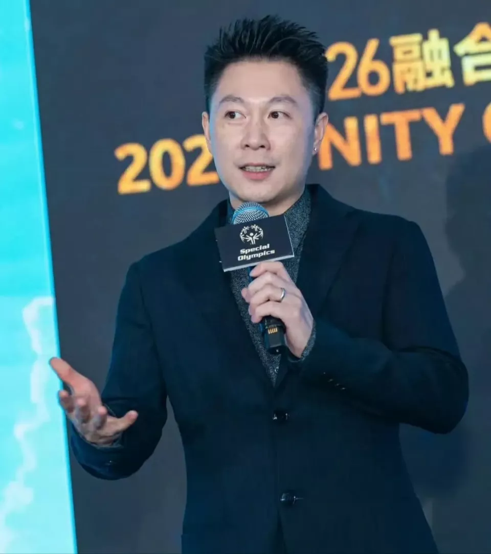 点击图片看原样大小图片