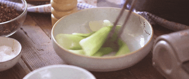 这4种菜不焯水，等于吃毒药