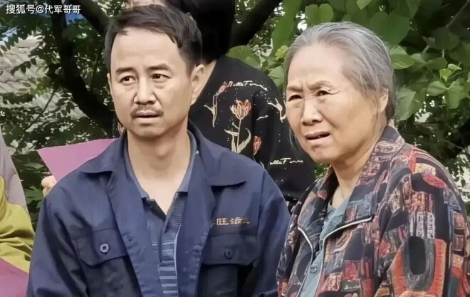 点击图片看原样大小图片